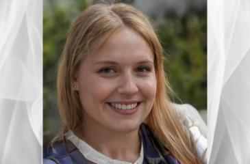Solution Outline - Sophia Carter - Social Media Manager